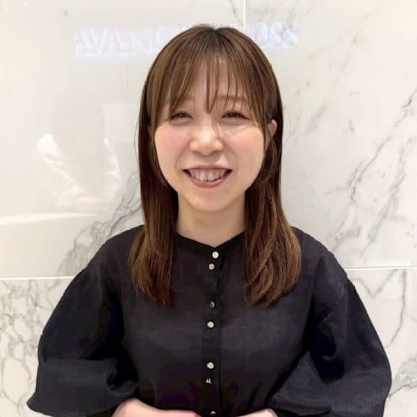 AVANCE. CROSS あべのルシアス店【アヴァンス クロス アベノルシアステン】のスタッフ紹介。浦田 郁実