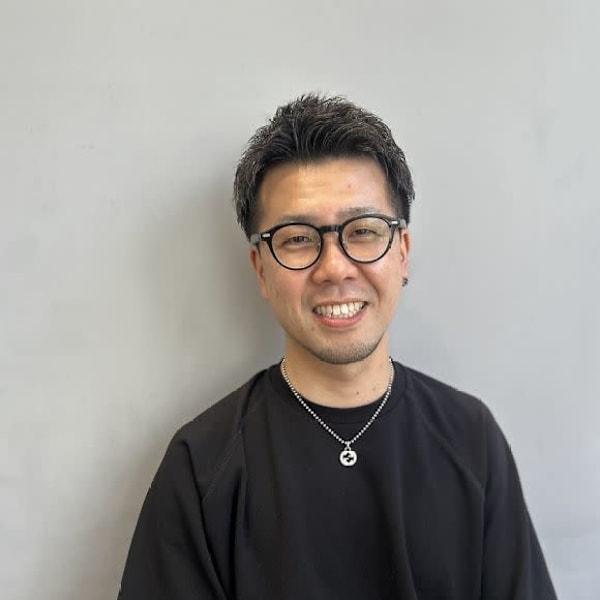 AVANCE. CROSS あべのルシアス店【アヴァンス クロス アベノルシアステン】のスタッフ紹介。水場 裕之