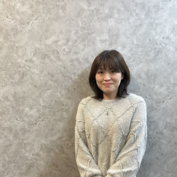 CLOE by LUVISM 横越店【クロエバイラヴィズム ヨコゴシテン】のスタッフ紹介。伊藤 瞳
