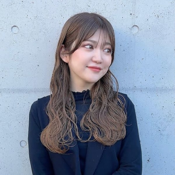 Lond rose店 池袋【ロンドロゼ】【ロンドロゼ イケブクロ】のスタッフ紹介。末継 梓