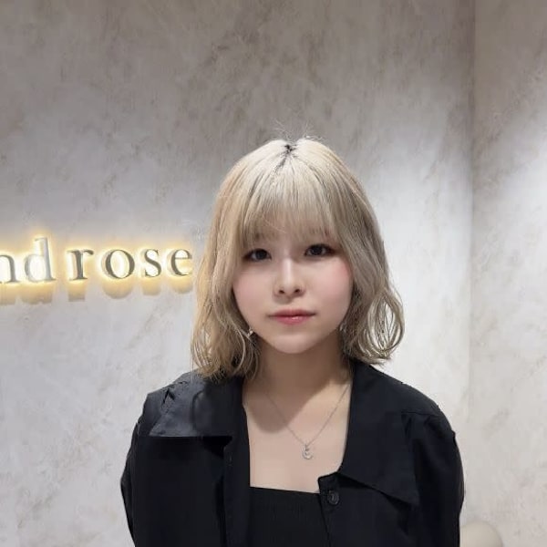 Lond rose店 池袋【ロンドロゼ】【ロンドロゼ イケブクロ】のスタッフ紹介。脇若 来実