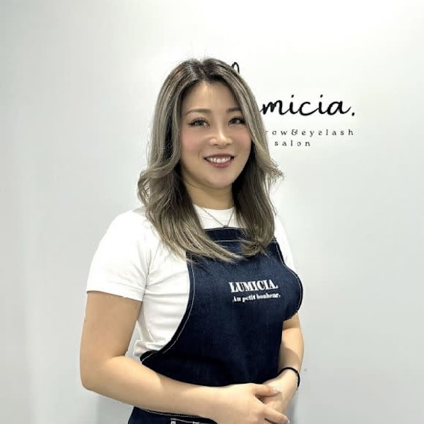 アイブロウサロンLUMICIA.-TOKYO-恵比寿本店【眉毛/まつげパーマ専門店】【アイブロウサロン ルミシアトウキョウ エビスホンテン マユゲマツゲパーマセンモンテン】のスタッフ紹介。マリナ マユ