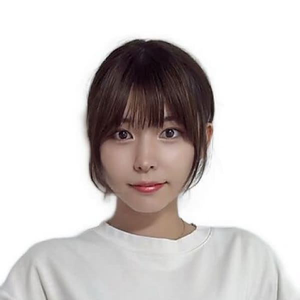 アイブロウサロン i'm 渋谷宮益坂店【眉毛専門店】【アイブロウサロン アイム シブヤミヤマスザカテン】のスタッフ紹介。モモカ
