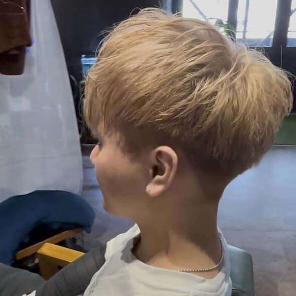 ハイトーングレージュ|URBAN