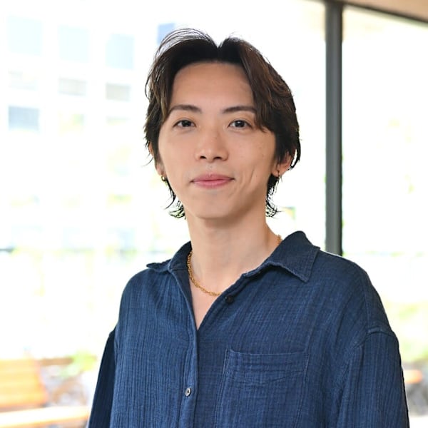 terrace【テラス】のスタッフ紹介。山川 廉弥
