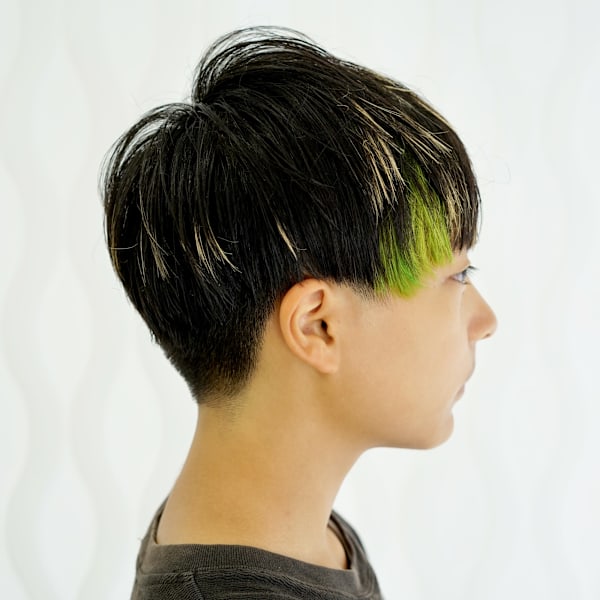 ツーブロックちらりグリーン|piquetoile