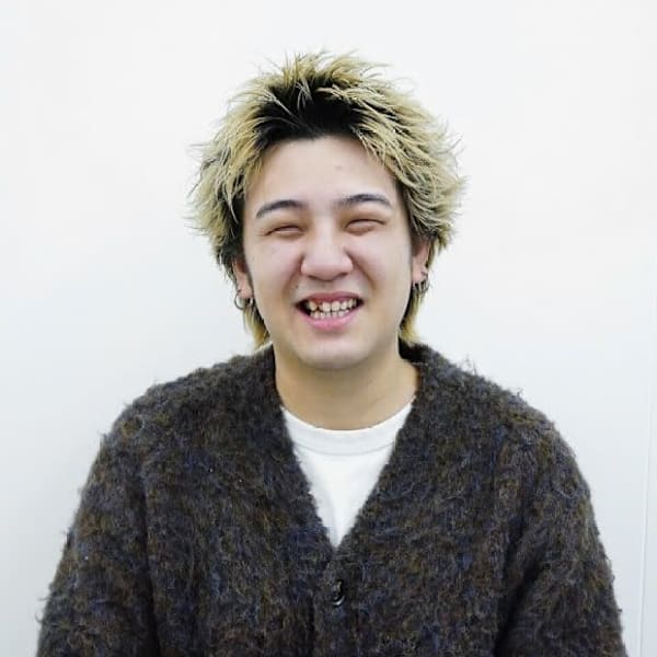 メンズサロン LUVISM by fifth大宮店【メンズサロンラヴィズムバイフィフスオオミヤテン】のスタッフ紹介。関 勇也