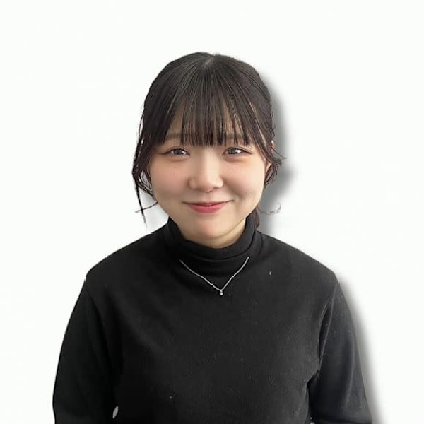 アイブロウサロン i'm 天王寺店【眉毛専門店】【アイブロウサロン アイム テンノウジテン マユゲセンモンテン】のスタッフ紹介。アユリ