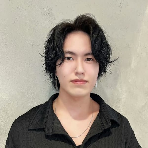 Magico原宿【マジコハラジュク】のスタッフ紹介。川手優吾 ［原宿駅］