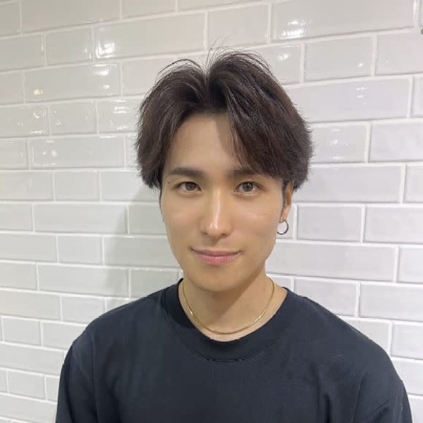 全席個室美容室 Zina 西新 髪質改善&トリートメント【ジーナ フクオカニシジン カミシツカイゼン トリートメント】のスタッフ紹介。井上 貴幸