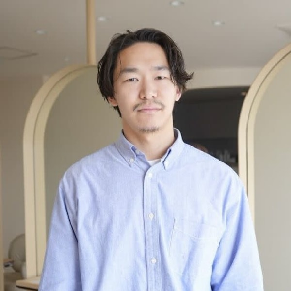 LUVISM 松崎店/新潟東区【ラヴィズム】【ラヴィズム マツザキテン】のスタッフ紹介。斉藤拓 【東区】