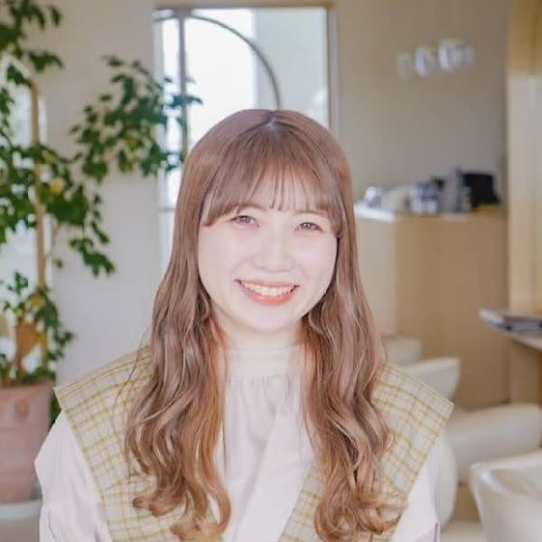 LUVISM 松崎店/新潟東区【ラヴィズム】【ラヴィズム マツザキテン】のスタッフ紹介。田中理沙 【東区】