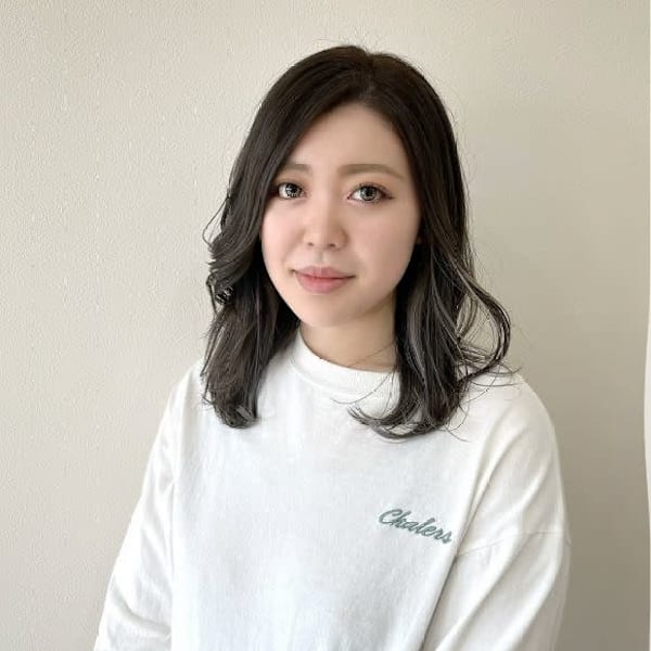LUVISM 松崎店/新潟東区【ラヴィズム】【ラヴィズム マツザキテン】のスタッフ紹介。田村紗莉那 【東区】