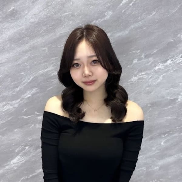 Ardore fiero shinsaibashi【アルドーレ フィエロ シンサイバシ】【アルドーレフィエロシンサイバシ】のスタッフ紹介。門上 恋