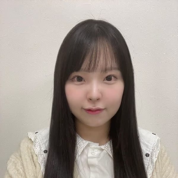 アイブロウサロン i'm 小倉店【眉毛専門店】【アイブロウサロン アイム　コクラテン マユゲセンモンテン】のスタッフ紹介。スズナ 