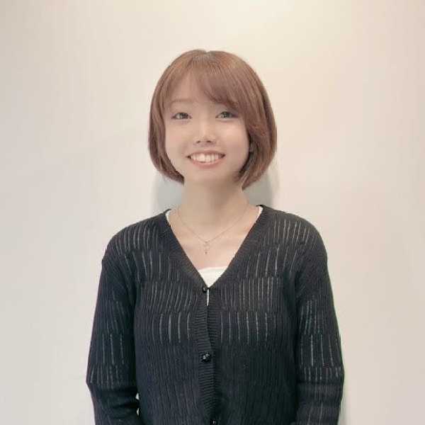Atria 横浜【アトリア】【アトリアヨコハマ】のスタッフ紹介。苅屋 菜奈子