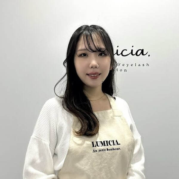 眉毛/アイブロウサロンLUMICIA.-TOKYO-池袋東口店【眉毛専門店】【マユゲアイブロウサロン ルミシアトウキョウ イケブクロヒガシグチテン マユゲセンモンテン】のスタッフ紹介。ナオ マユゲ