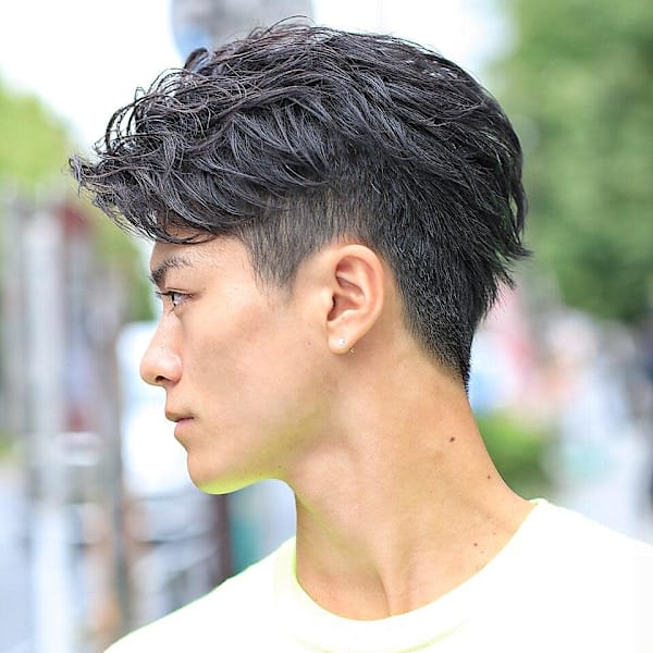 ワイルドツーブロック　前髪かきあげ　