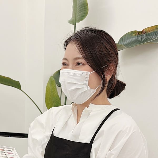 はあとねいる箕面店【ハアトネイルミノオテン】のスタッフ紹介。アスカ