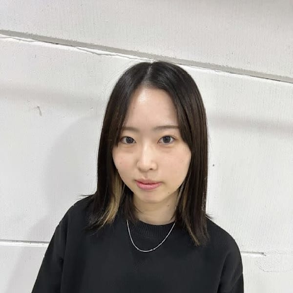 アイブロウサロン i’m 高田馬場店【眉毛専門店】【アイブロウサロンアイム タカダノババテン マユゲセンモンテン】のスタッフ紹介。ヒナコ