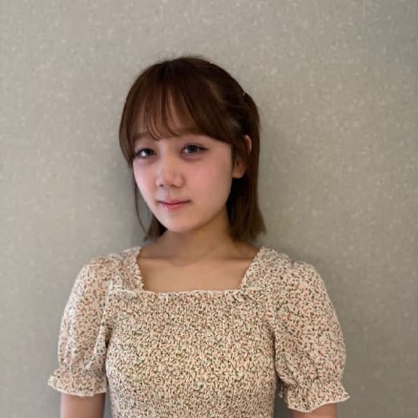 sand 池袋 【サンド】【サンド イケブクロ】のスタッフ紹介。長谷川 結衣