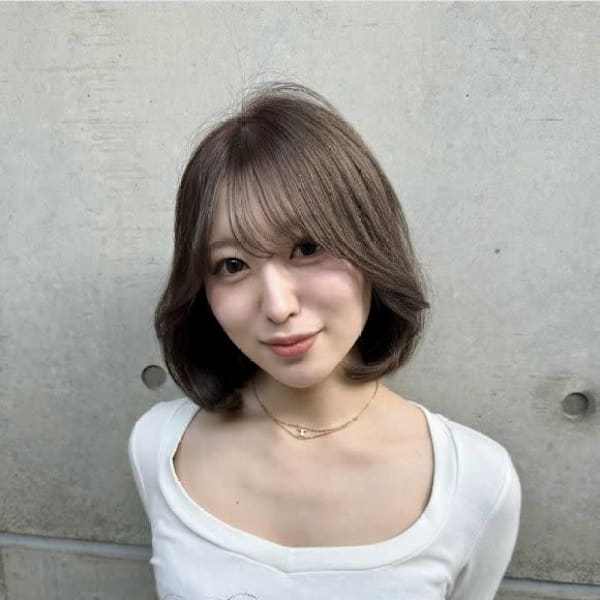髪質改善サロンLond Melia 天神大名店【カミシツカイゼンサロンロンドメリア テンジンダイミョウテン】のスタッフ紹介。田中 兎子