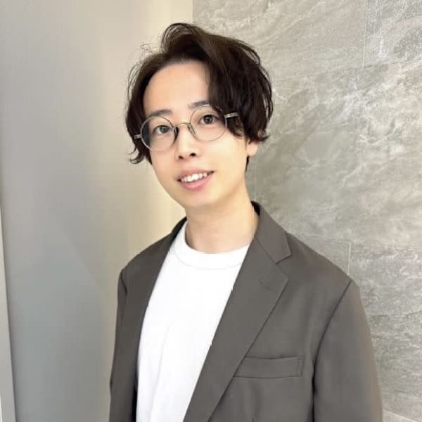 Lond soleil 池袋【ロンド ソレイユ イケブクロ】のスタッフ紹介。山本樹理 ショート