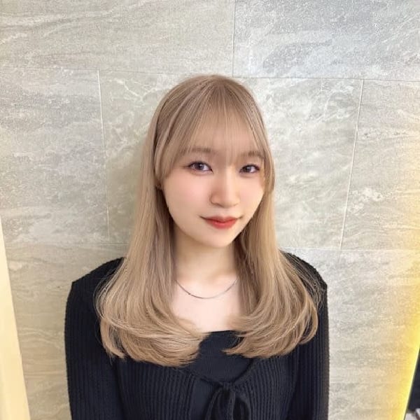 Lond soleil 池袋【ロンド ソレイユ イケブクロ】のスタッフ紹介。三輪 ゆいな