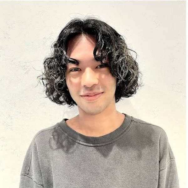 Thema【テーマ】【テーマ】のスタッフ紹介。山田 快成