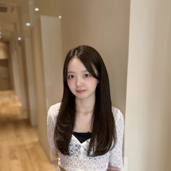 全席個室美容室 Zina 船橋南口 髪質改善＆トリートメント【ゼンセキコシツビヨウシツ ジーナ フナバシミナミグチ】のスタッフ紹介。minori 