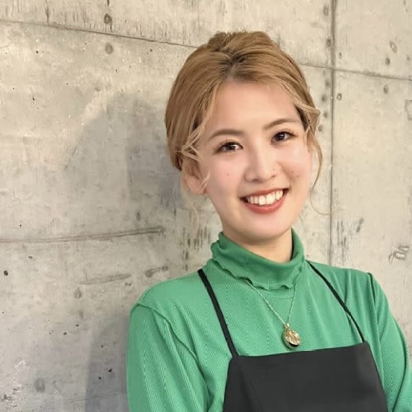 Lond fleur 大宮東口【ロンドフルール　オオミヤヒガシグチ】のスタッフ紹介。小泉　葵 ショート