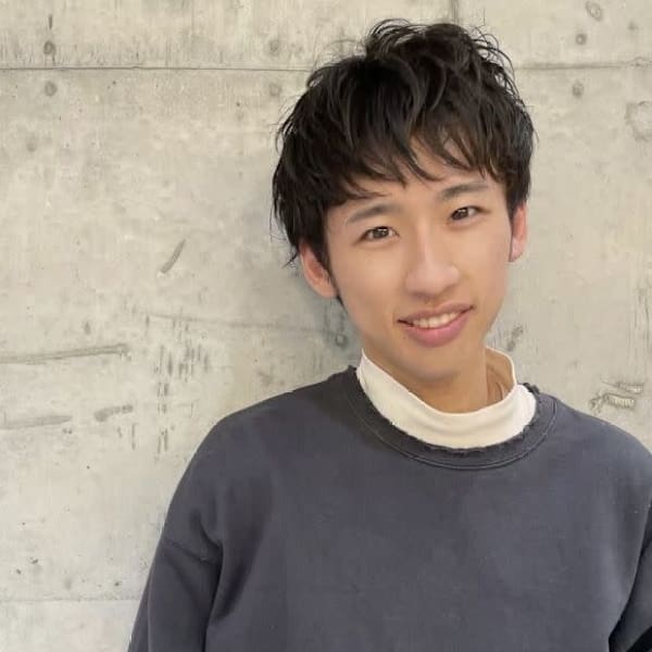 Lond fleur 大宮東口【ロンドフルール　オオミヤヒガシグチ】のスタッフ紹介。吉田　竜也 髪質改善