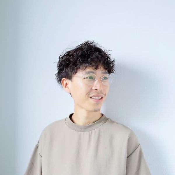 Sea by LUVISM【シーバイラヴィズム】のスタッフ紹介。阿部 真也