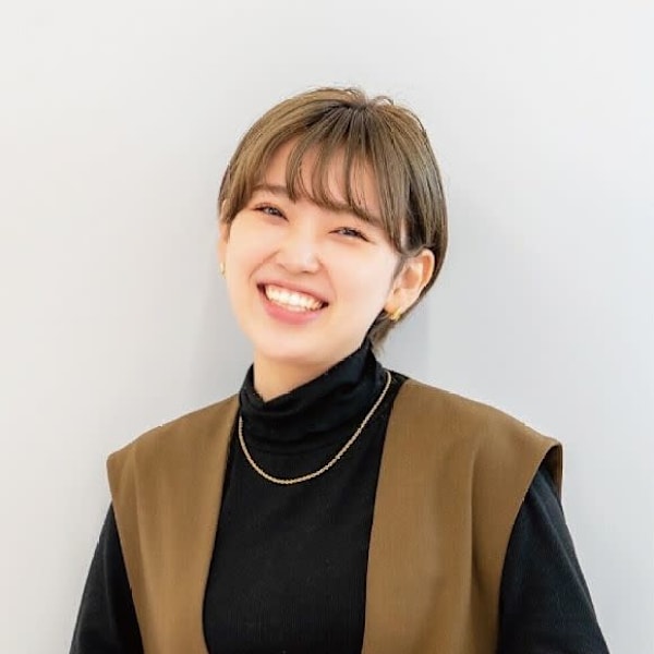 Sea by LUVISM【シーバイラヴィズム】のスタッフ紹介。廣瀬 綾乃