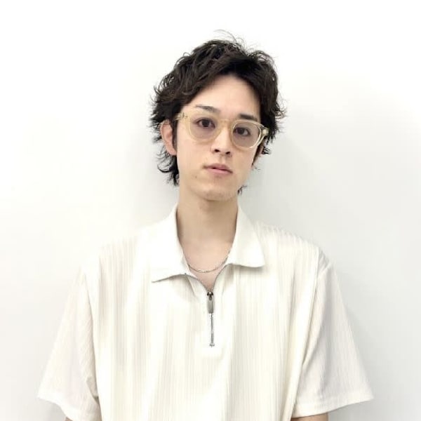 Sea by LUVISM【シーバイラヴィズム】のスタッフ紹介。土田 裕也