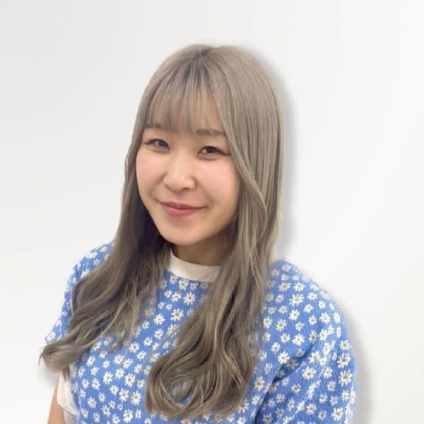 アイブロウサロン i’m 蒲田店【眉毛専門店】【アイブロウサロンアイム カマタテン マユゲセンモンテン】のスタッフ紹介。レノ 