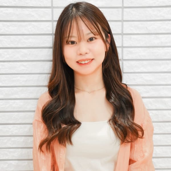 NYNY Mothersパピオス明石店【ニューヨークニューヨーク マザーズパピオスアカシテン】のスタッフ紹介。植田 菜月