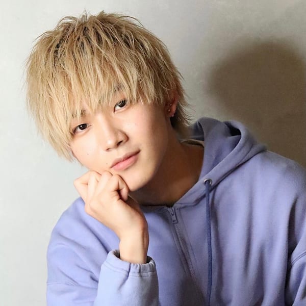 メンズショート　ハイトーン　マッシュ　