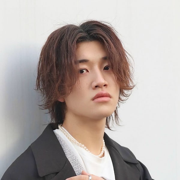 ミディアムセンターパート ブラウンカラー メンズカット