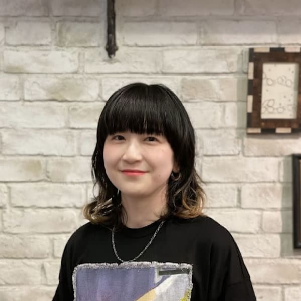 CLOE by LUVISM 万代店【クロエバイラヴィズム バンダイテン】のスタッフ紹介。中野 陽子