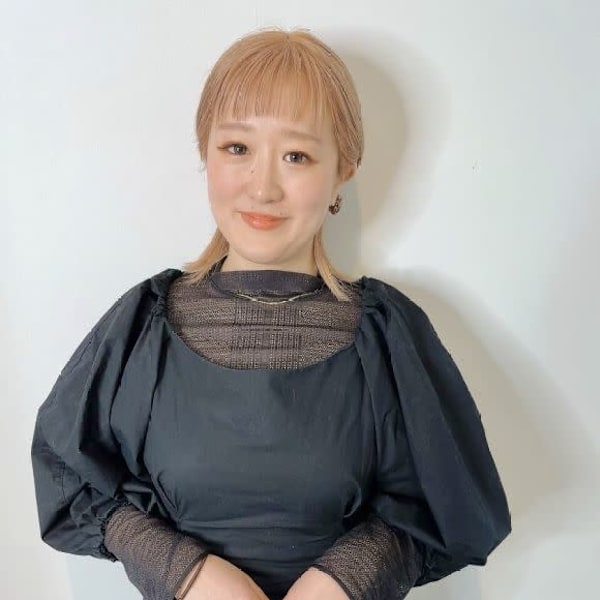 横尾 笑奈|全席個室美容室 Zina 札幌 髪質改善&トリートメント