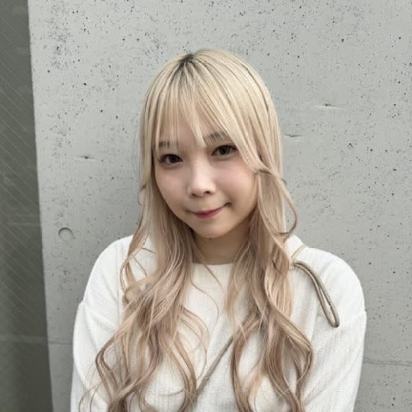 Lond Homme メンズサロン 池袋【ロンド オム メンズサロン イケブクロ】のスタッフ紹介。田中 優花