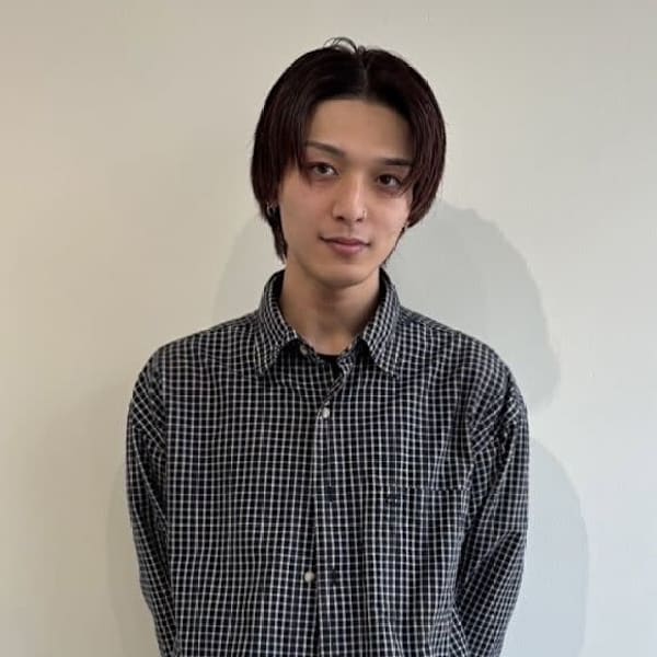 LUVISM 万代/新潟駅【ラヴィズム バンダイ ニイガタエキ】のスタッフ紹介。高橋 魁真 【万代】