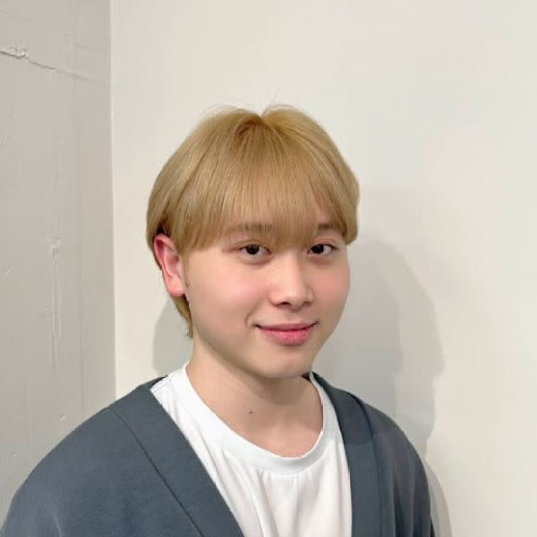 LUVISM 万代/新潟駅【ラヴィズム バンダイ ニイガタエキ】のスタッフ紹介。井上 佑 【万代】