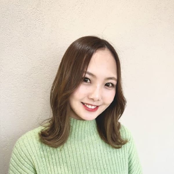 全席個室美容室 Zina 横浜 髪質改善＆トリートメント【ジーナ】【ゼンセキコシツビヨウシツ ジーナ ヨコハマ】のスタッフ紹介。YUKI 