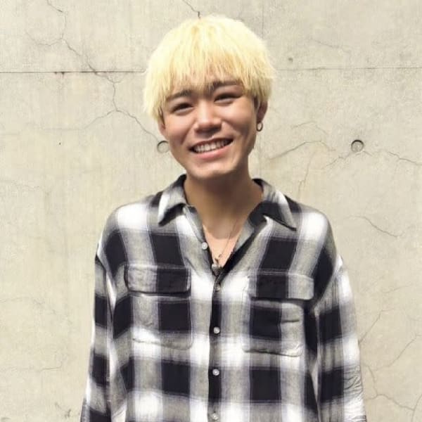 Lond BOY 表参道【ロンド ボーイ】【ロンド ボーイ オモテサンドウ】のスタッフ紹介。Ren