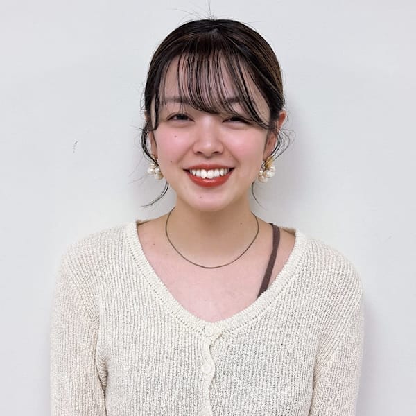 GALETTE UMEDA【ガレットウメダ】のスタッフ紹介。佐々木　優衣