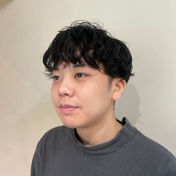 シャドウパーマ