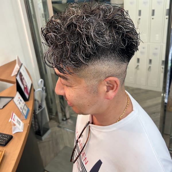 ハイライト/パーマ/フェード