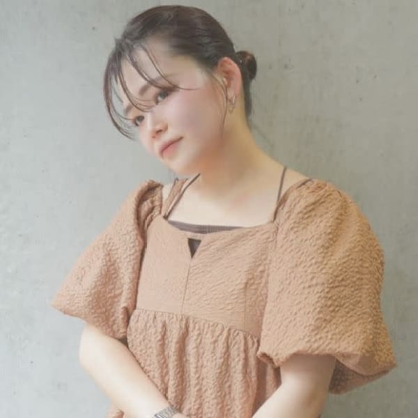 Lond omotesando 表参道【ロンドオモテサンドウ】のスタッフ紹介。レイヤー ボブ